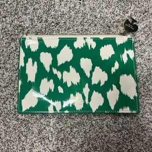 Kate Spade Green and Cream Clutch